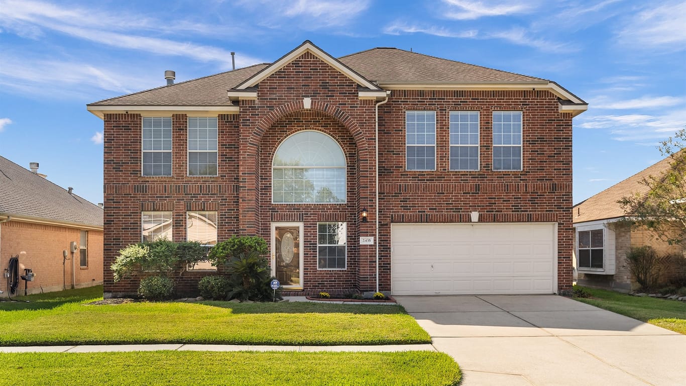 Spring 2-story, 4-bed 2435 Ligustrum Flower Drive-idx