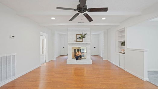 Spring null-story, 3-bed 4042 Cypressdale Drive-idx