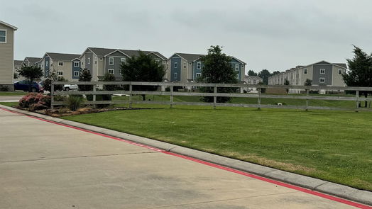 Spring 3-story, 3-bed 21155 GOSLING RD BLDG 19-idx