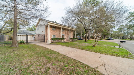 Spring 2-story, 4-bed 17702 Loring Lane-idx