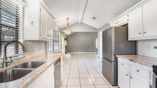 Spring null-story, 3-bed 3215 Keygate Drive-idx