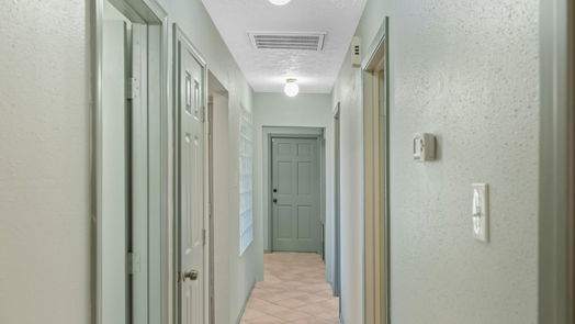Spring 1-story, 3-bed 20911 Fernhollow Lane-idx