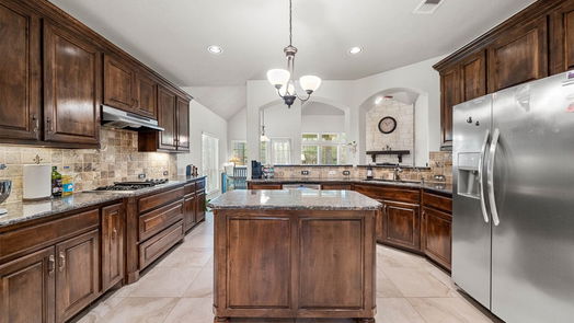 Spring 2-story, 5-bed 25235 Nichilo Drive-idx