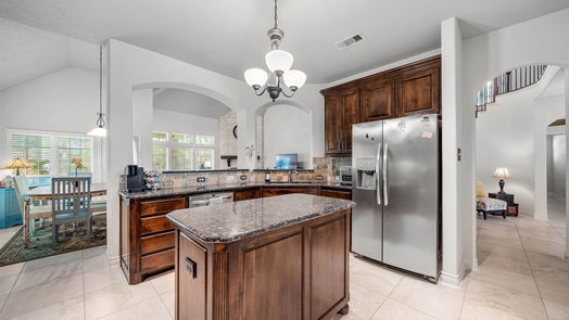 Spring 2-story, 5-bed 25235 Nichilo Drive-idx