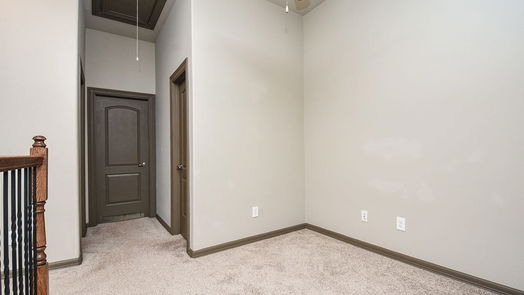 Spring 2-story, 3-bed 78 Aventura Place-idx