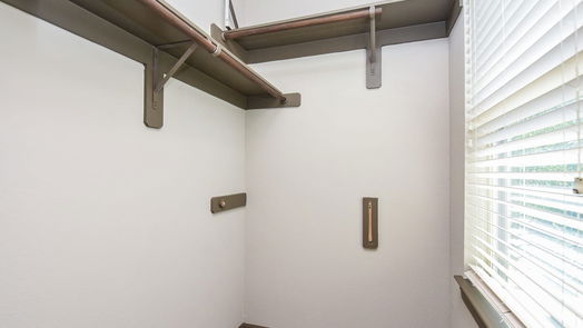 Spring 2-story, 3-bed 78 Aventura Place-idx