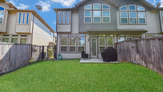 Spring 2-story, 3-bed 78 Aventura Place-idx
