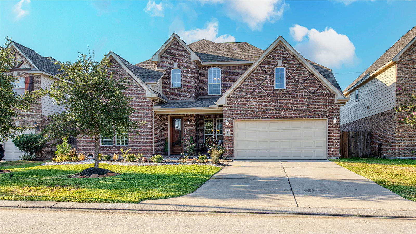 Spring 2-story, 4-bed 6418 Pinewood Heights Drive-idx