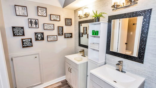 Spring 2-story, 4-bed 6118 Inway Drive-idx