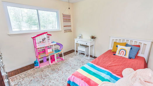 Spring 2-story, 4-bed 6118 Inway Drive-idx