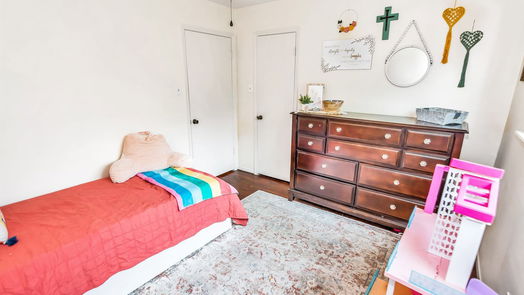 Spring 2-story, 4-bed 6118 Inway Drive-idx