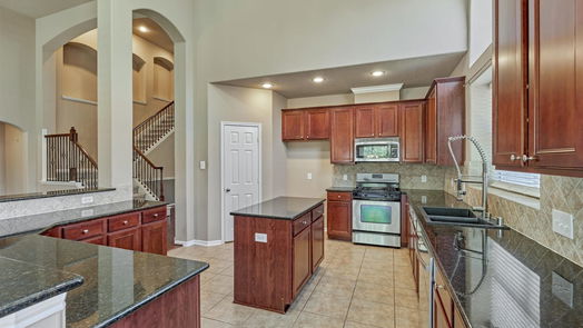 Spring 2-story, 4-bed 6506 Quiet Pointe Drive-idx