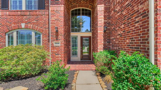 Spring 2-story, 4-bed 6506 Quiet Pointe Drive-idx