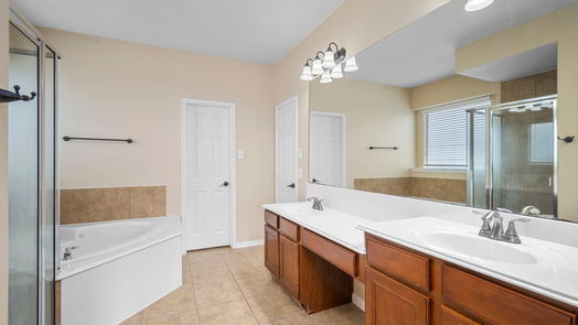 Spring 2-story, 4-bed 25218 Knob Pines Court-idx
