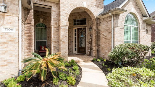 Spring 1-story, 4-bed 7106 Wedgehollow Court-idx