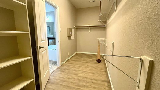 Spring 1-story, 3-bed 11 Silver Arrow Court-idx