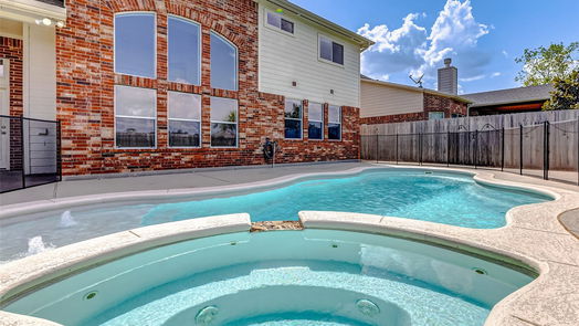 Spring 2-story, 5-bed 6318 Whistling Pines Drive-idx