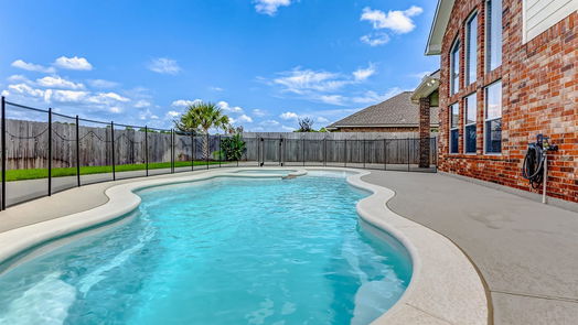 Spring 2-story, 5-bed 6318 Whistling Pines Drive-idx