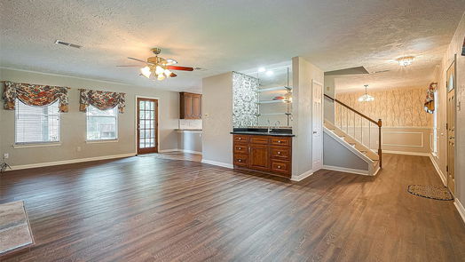 Spring 2-story, 4-bed 7818 Stonehaven Drive-idx