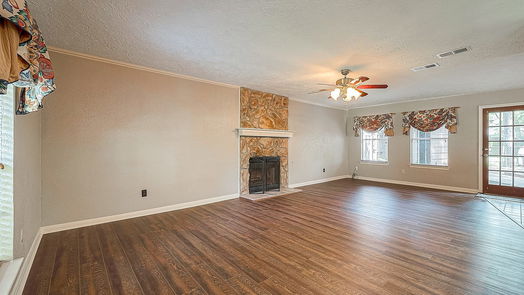 Spring 2-story, 4-bed 7818 Stonehaven Drive-idx