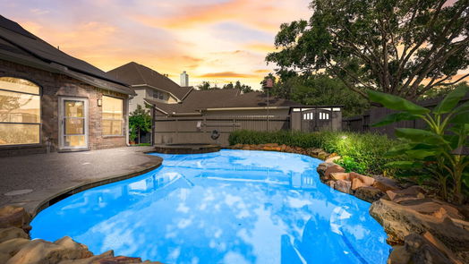 Spring 2-story, 5-bed 6319 Ashley Manor Drive-idx
