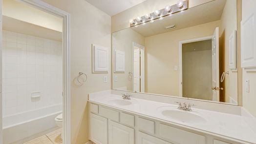 Spring 2-story, 5-bed 6319 Ashley Manor Drive-idx