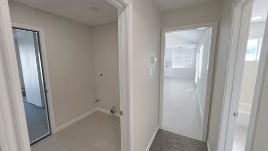 Spring null-story, 4-bed 3503 Almondwood Drive-idx