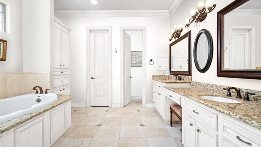 Spring 2-story, 5-bed 6714 Augusta Pines Parkway E-idx