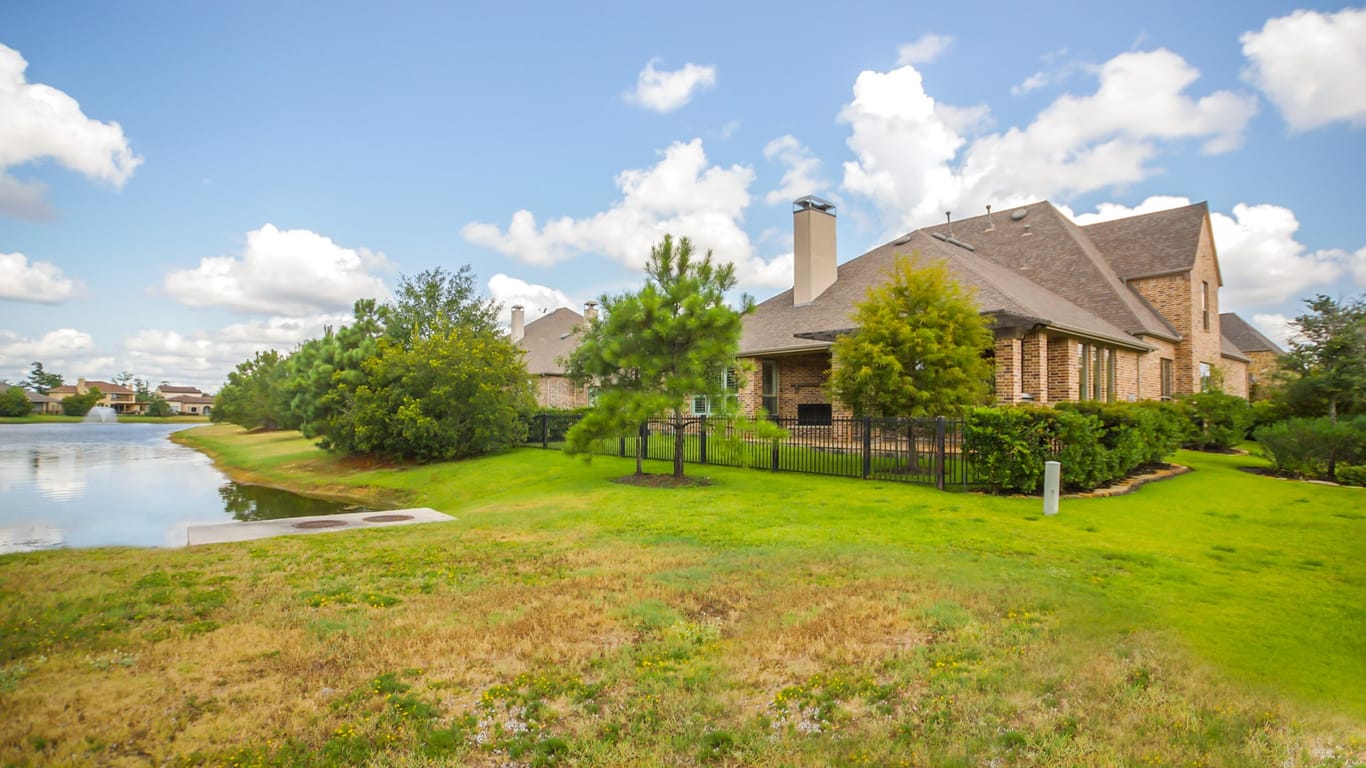 The Woodlands 2-story, 4-bed 3 Kayak Ridge E-idx