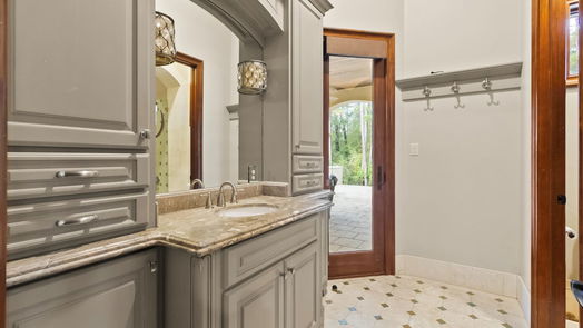 The Woodlands 2-story, 6-bed 230 S Fazio Way-idx