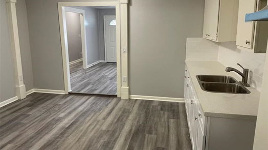 Houston 1-story, 4-bed 5910 Edward Drive-idx