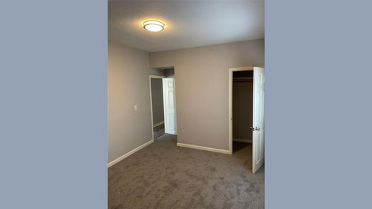 Houston 1-story, 4-bed 5910 Edward Drive-idx