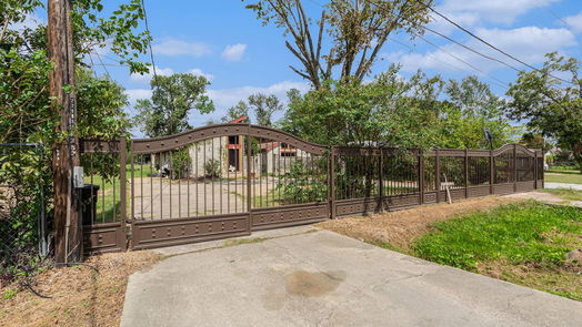 Houston 1-story, 4-bed 6119 Shirley Lane-idx