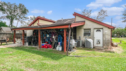 Houston 1-story, 4-bed 6119 Shirley Lane-idx