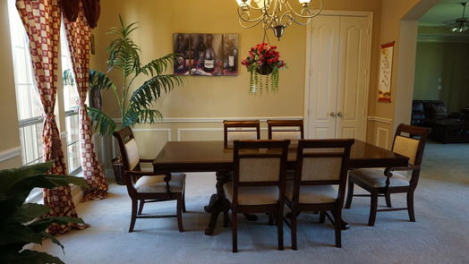 Humble 2-story, 5-bed 7431 Aurelia Mist Lane-idx