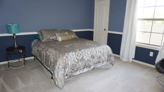 Humble 2-story, 5-bed 7431 Aurelia Mist Lane-idx