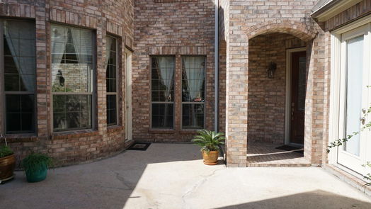 Humble 2-story, 5-bed 7431 Aurelia Mist Lane-idx