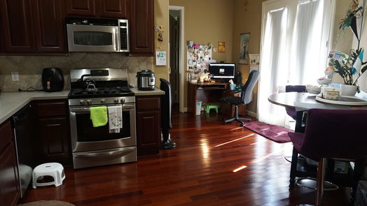 Humble 2-story, 5-bed 7431 Aurelia Mist Lane-idx