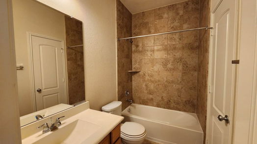 Humble 1-story, 2-bed 10638 Sun River Falls Drive-idx