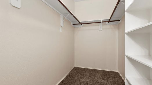 Humble 1-story, 3-bed 2031 Wooded Oaks Drive-idx