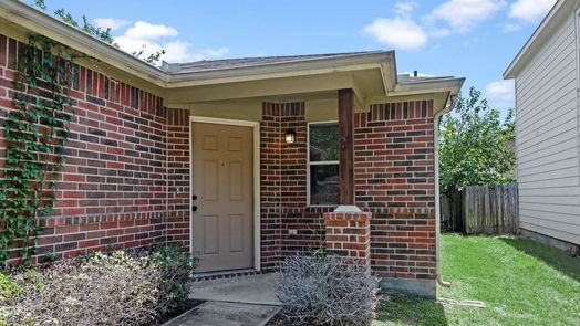 Humble 1-story, 3-bed 2031 Wooded Oaks Drive-idx