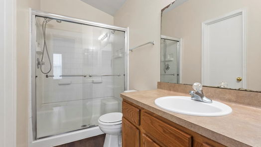 Humble 1-story, 3-bed 2031 Wooded Oaks Drive-idx