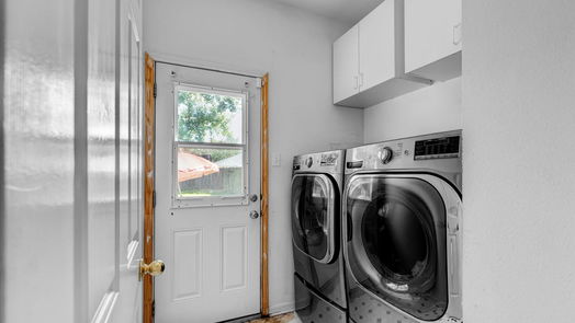 Humble 2-story, 5-bed 2915 Killdeer Lane-idx