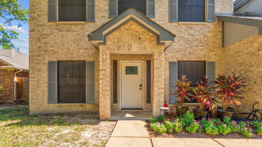 Humble 2-story, 5-bed 2915 Killdeer Lane-idx