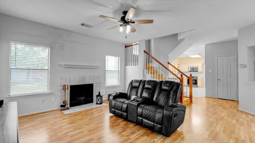 Humble 2-story, 5-bed 2915 Killdeer Lane-idx