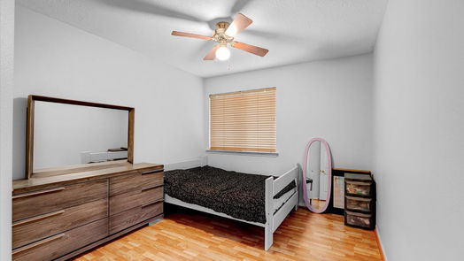 Humble 2-story, 5-bed 2915 Killdeer Lane-idx