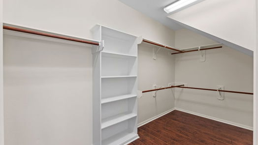 Humble 2-story, 5-bed 9730 Carina Forest Court-idx