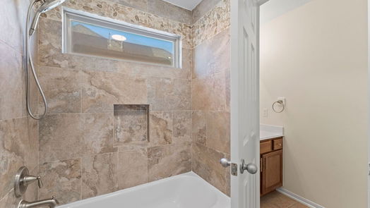 Humble 2-story, 5-bed 9730 Carina Forest Court-idx