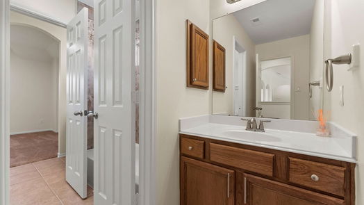 Humble 2-story, 5-bed 9730 Carina Forest Court-idx