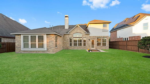 Humble 2-story, 5-bed 9730 Carina Forest Court-idx